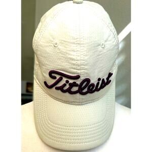 Titleist Hat Golf sporty White Embroidered Purple Casual Sport Golf Tennis
